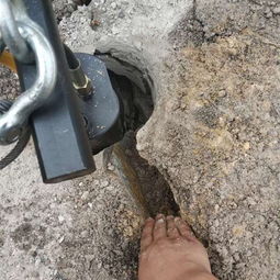 劈裂機破石原理與礦山施工中的應用